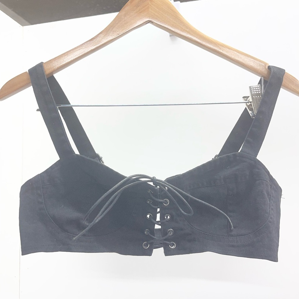 Black Lace-Up Crop Top corset
